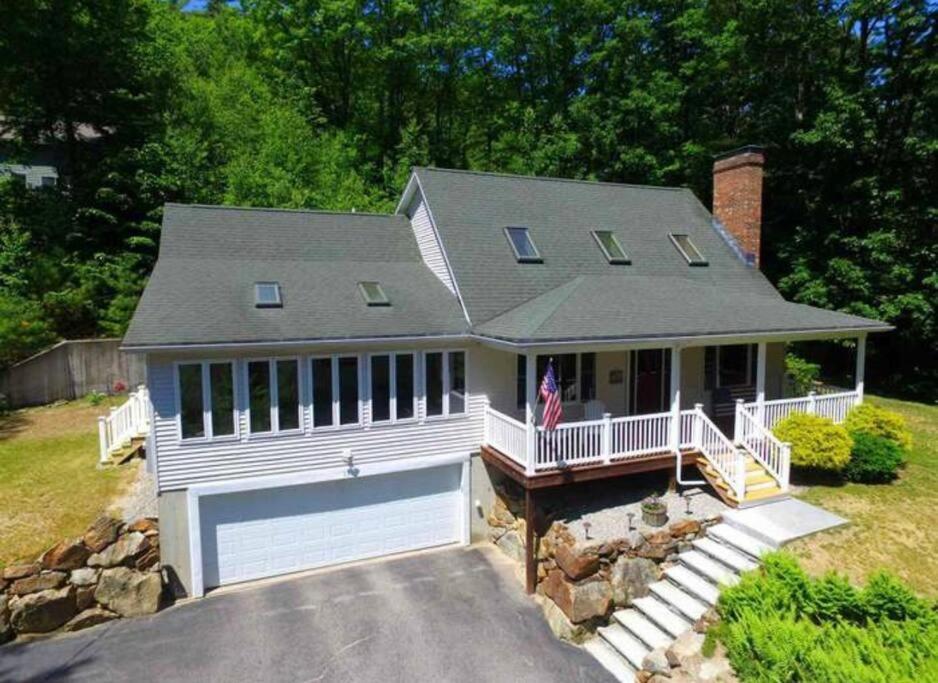 Beautiful Spacious Home W/ Game Room. Gilford Luaran gambar