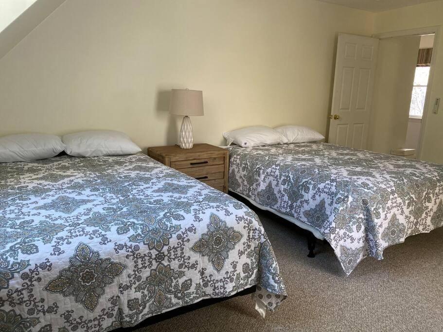 Beautiful Spacious Home W/ Game Room. Gilford Luaran gambar